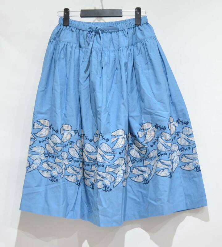 新品 mina perhonen ミナ ペルホネン following day 鳥刺繍 スカート ブルー F Y-320321