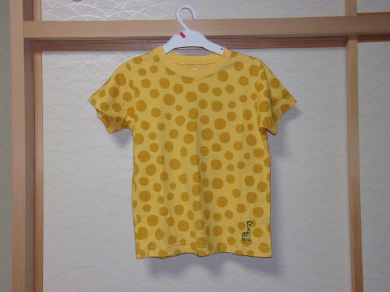 ★UNIQLO ユニクロ (JASON POLAN)SPRZNY 半袖Tシャツ(キリン)130サイズ★