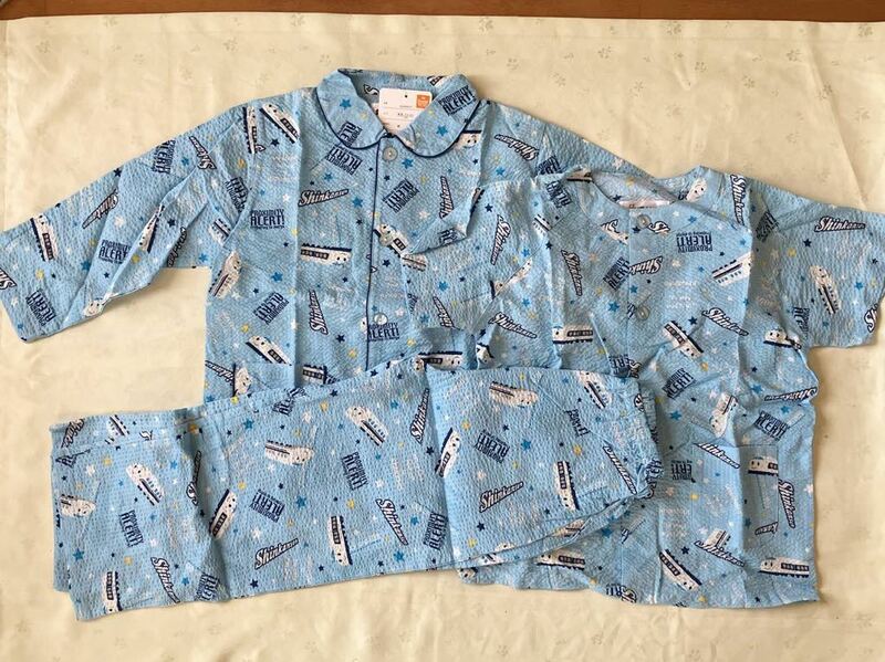 新品　サンリオ　しんかんせん　パジャマ120 半袖　長袖　長ズボン　3点セット　青色