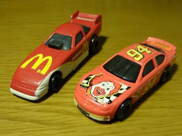 [ミニカー] McDonalds × HotWheel マクドナルド ハッピーセット　※2台セット　[1993年+1998年]