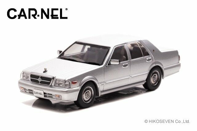 カーネル　CN439808　日産　グロリア Brougham VIP(PAY31) 1998 Platinum Silver Metallic　※300台限定・1/43スケール