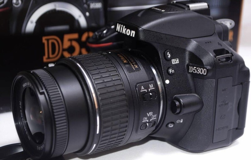 超美品♪☆ニコン Nikon D5300☆WIFI機能付き！☆付属品多数！