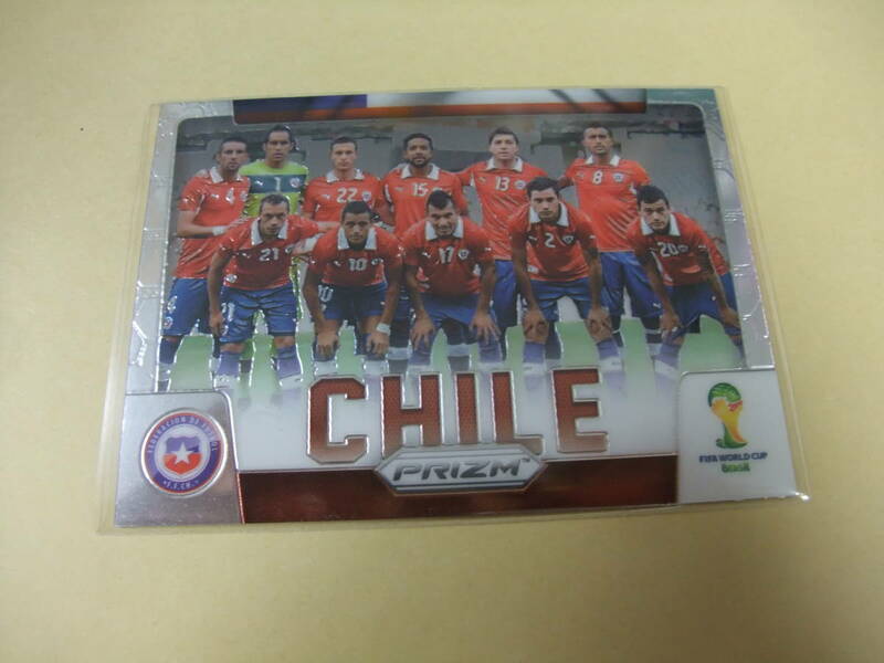 2014 PANINI PRIZM WORLD CUP 8 CHILE チリ代表 TEAM PHOTOS レギュラー サッカー カード パニーニ ワールドカップ　プリズム