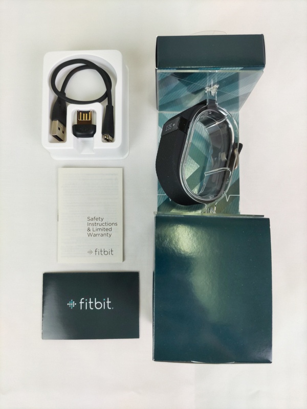 Fitbit フィットビット Charge HR FB405BKS-JPN 心拍数 アクティビティリストバンド Sサイズ ブラック