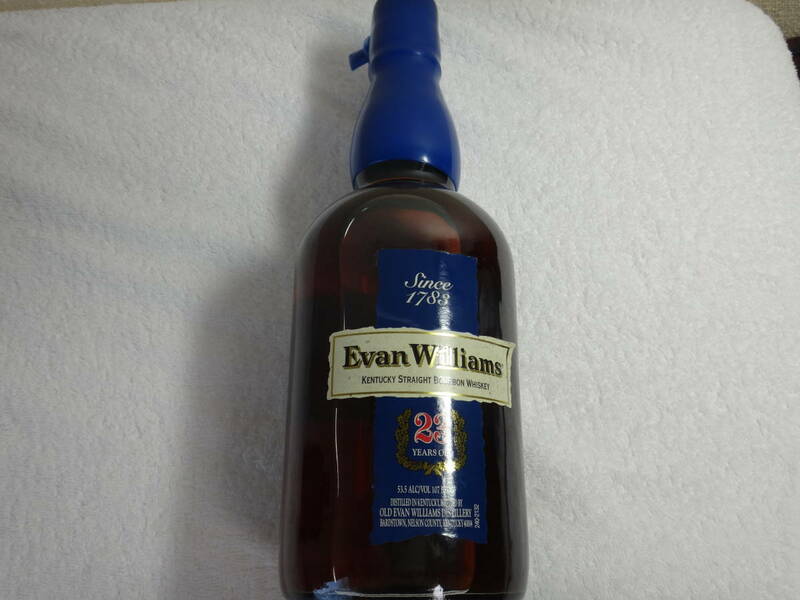 未開封新品Evan Williams23年（Bourbonウイスキー)750ml・Alc.53,5度