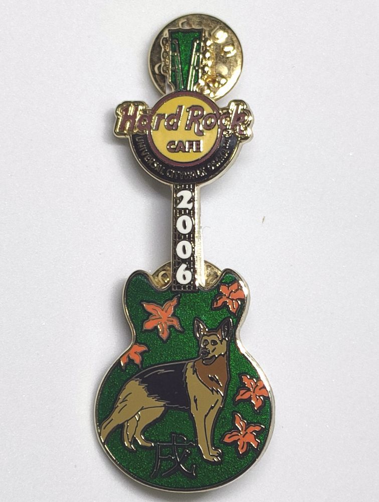 ピンズ　ハードロックカフェ UCW大阪　干支　戌 2006年 犬 ギター HARD ROCK CAFE UCW OSAKA ZODIAC PIN DOG GUITAR ピンバッジ シェパード