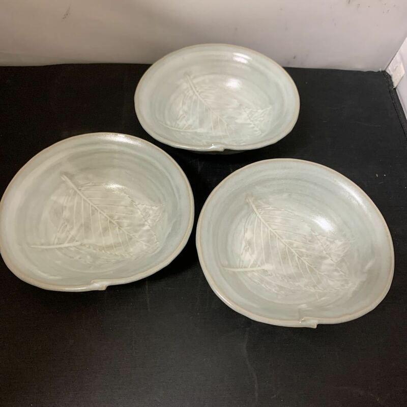 和皿 皿 木の葉 小鉢 伝統工芸 工芸品 陶芸 土物　K2099