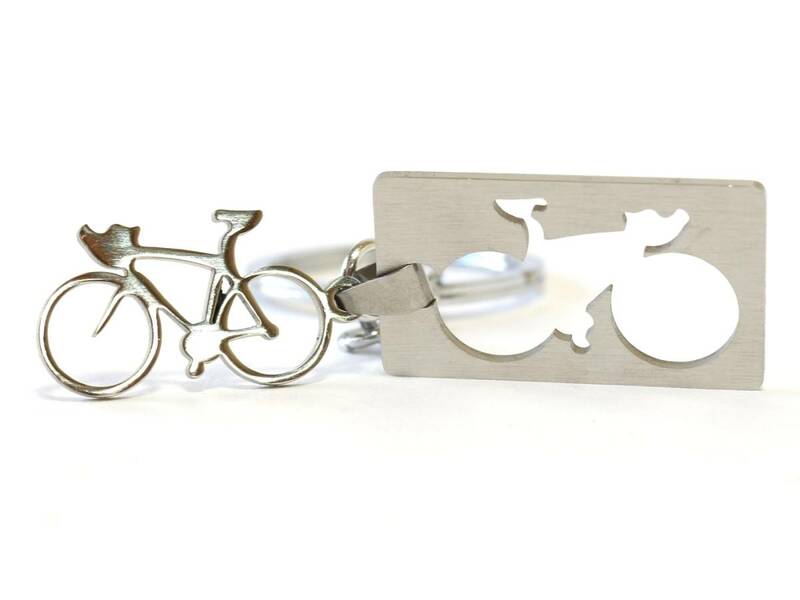 かわいい ロードバイク 自転車デザイン キーホルダー キーチャーム おしゃれ キーリング 雑貨 バッグチャーム ステンレスプレート シルバー