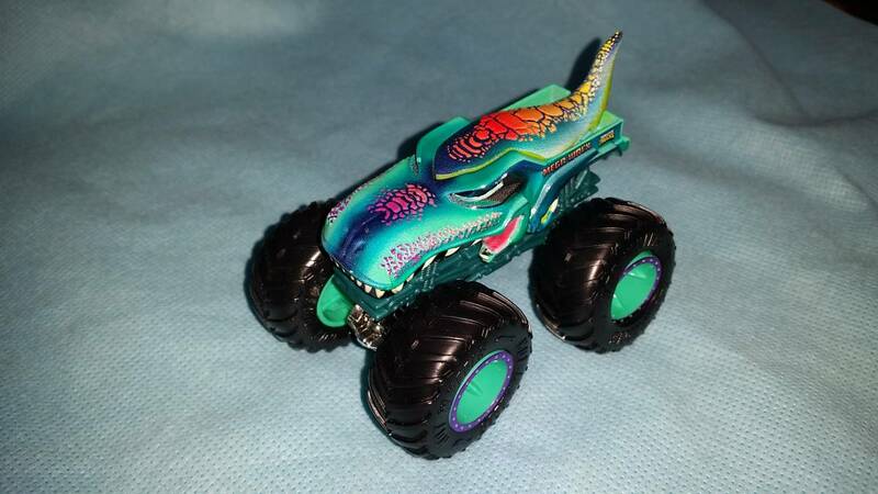 ミニカー：ホットウィール TMONSTER TRUCKS HOT WHEELS モンスタートラック 美品 2212A/オクパナ