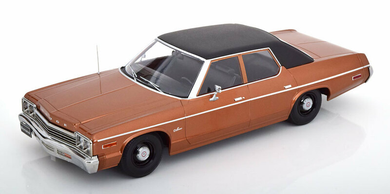 KK scale 1/18 Dodge Monaco 1974　ブラウンメタリック　ダイキャスト製　ダッジ