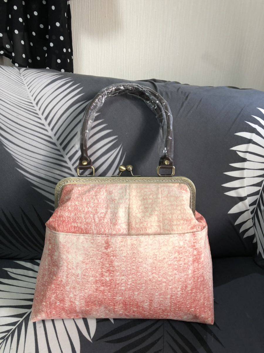 アンズルーム★ハンドメイド★着物　リメイク★がま口バッグ★ハンドバッグ★かばん★ピンク　桃色★大きな口