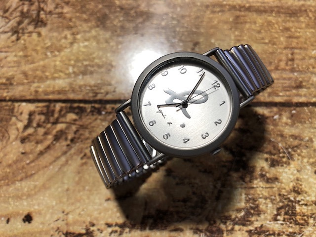 良品 agnes b. アニエスベー ロゴダイアル シルバーカラー V701 純正フリーバンドブレス クオーツ メンズサイズ 腕時計