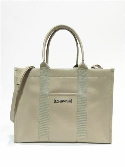 61359 Balenciaga ／ バレンシアガ ハードウェア レザー トートバッグ