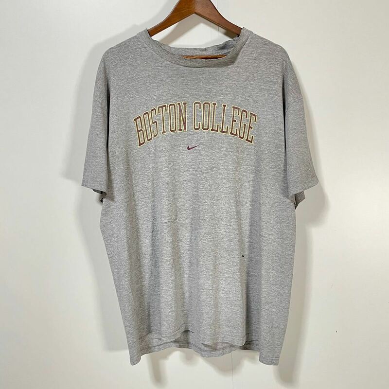 90s NIKE ナイキ 古着 Tシャツ カレッジ ロゴ スウッシュ BOSTON COLLEGE TEAM e757