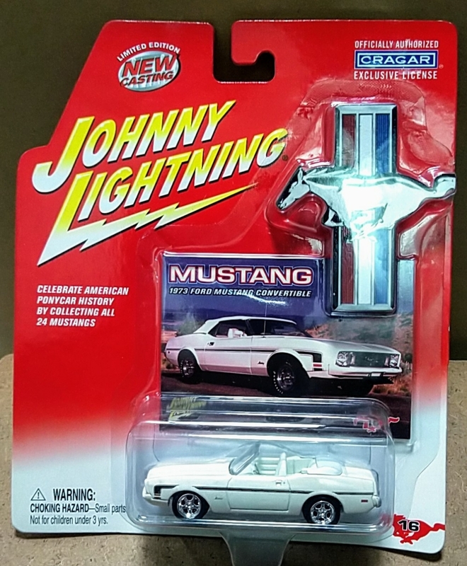 新品未開封 ジョニーライトニング '73 フォード マスタング コンバーチブル 白