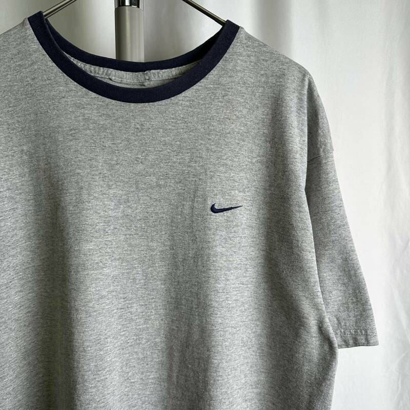 00s NIKE ツートン リブ Tシャツ M-L グレー×ネイビー 無地 プレーン スウォッシュ ロゴ ナイキ 90s 古着 オールド ビンテージ