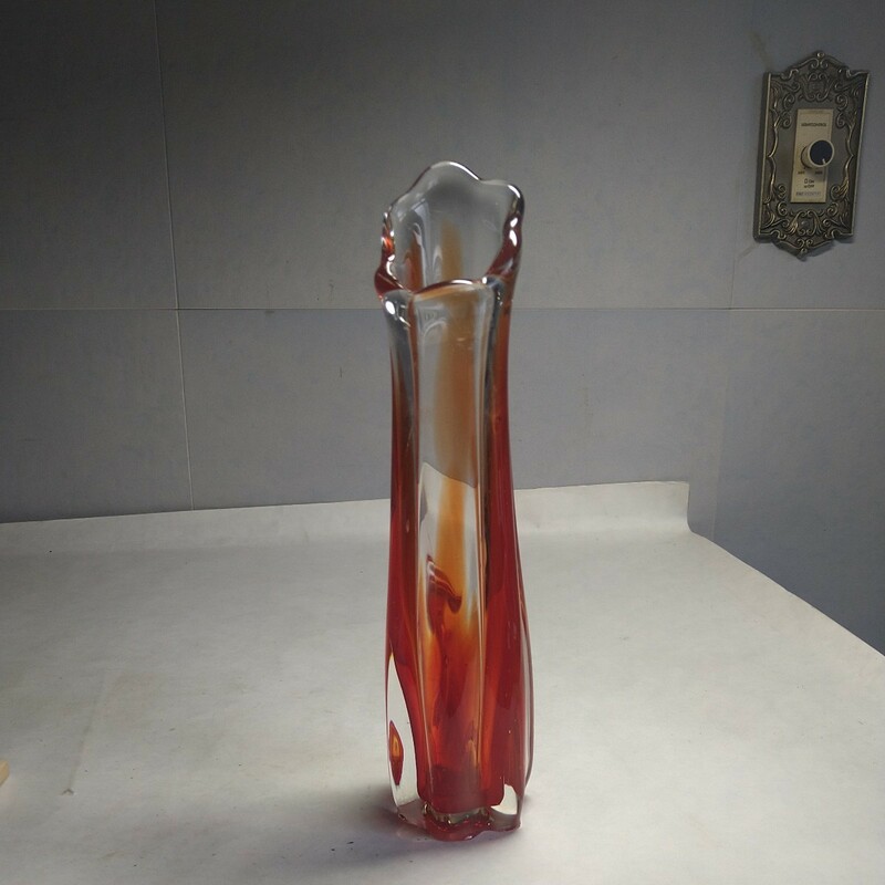 a-1088◆ビンテージ ガラス 気泡 色ガラス 花瓶 フラワーベース 花入 高さ25.5cm ◆状態は画像で確認してください。