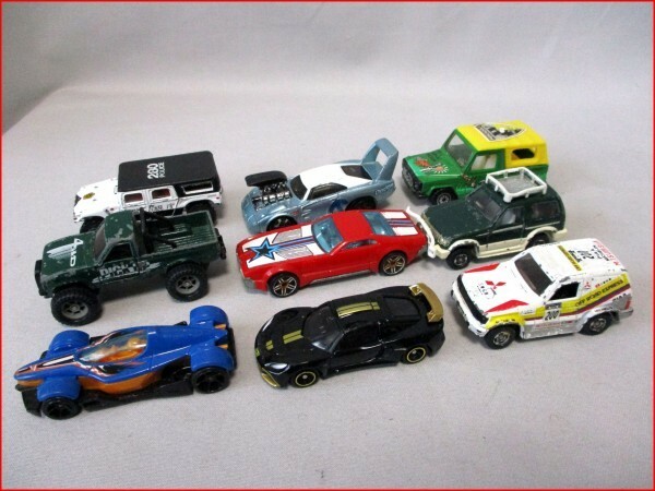 ミニカーいろいろ 9台◇TOMY・TOMICA・Real toy・Hot Wheels等　mmmi