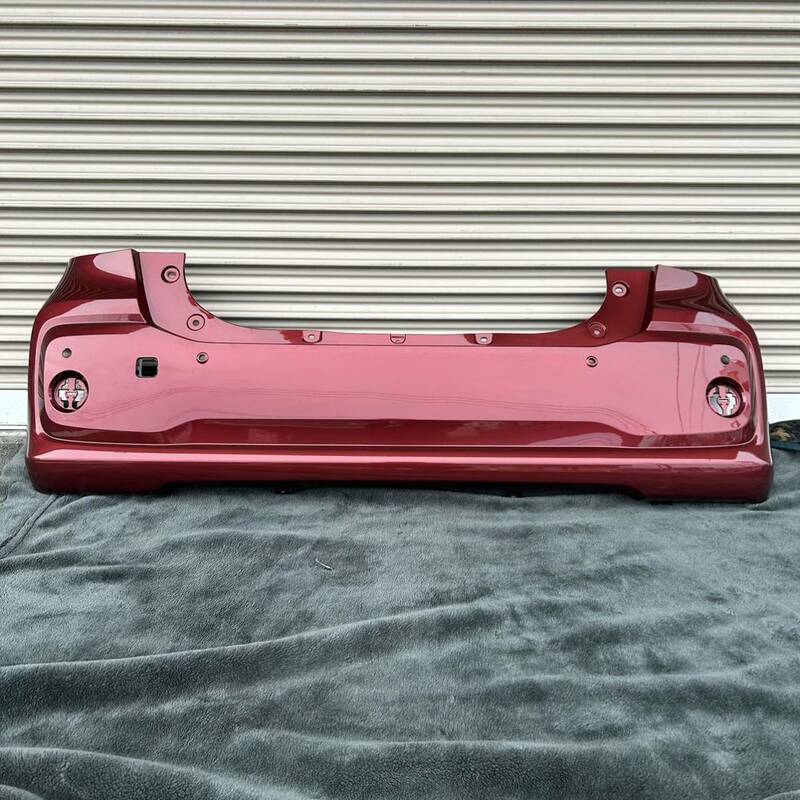 280 店頭引渡し限定品 TOYOTA トヨタ パッソ DBA-M700A RバンパーASSY 52159-B1120-D0 327685