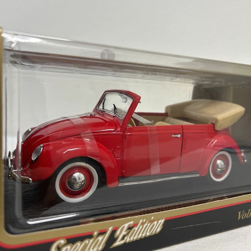 Maisto 1/18 Volkswagen Beetle Cabriolet 1951年 Red マイスト フォルクスワーゲン カブリオレ ビートル クラシック ミニカー モデルカー