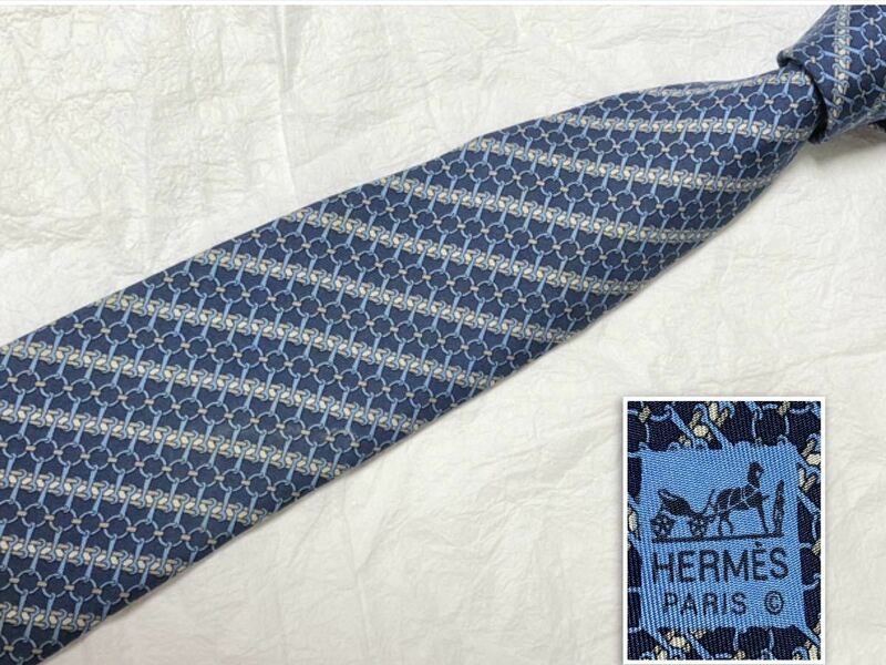 HERMES エルメス　ネクタイ　ストライプ　金具と紐　総柄　シルク フランス製　ブルー