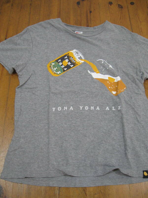 743. 珍しい　よなよなエール 半袖Ｔシャツ Mサイズ グレー系 YONA YONE ALE クラフトビール　夏の海 キャンプにも 同梱可能