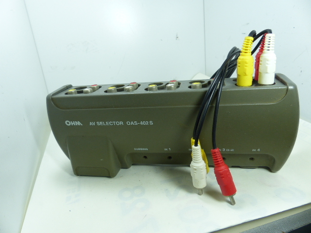 OHM AV SELECTOR OAS-402S RCA 1mケーブル付