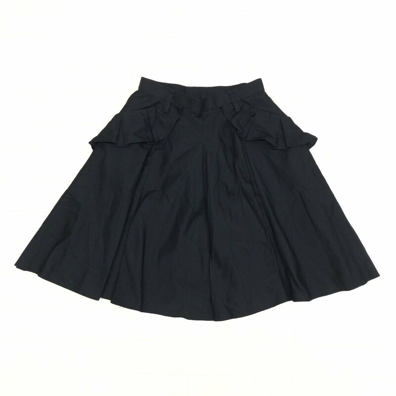 TO BE CHIC トゥービーシック フリル装飾 プリーツ スカート 42(XL) w66 黒 ブラック ミディ丈 LL 2L ゆったり 大きいサイズ レディース