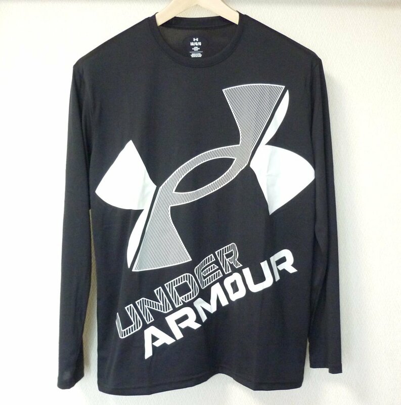 新品未使用◆送料無料●(XL)アンダーアーマー UNDERARMOUR 黒/ブラック　ビッグロゴロンT　長袖Tシャツ