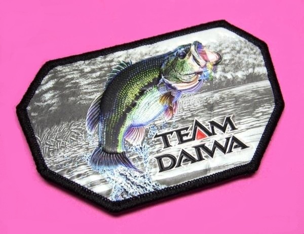 チーム ダイワ TEAM DAIWA ブラック バス TD BASS エンブレム 87×55mm ワッペン