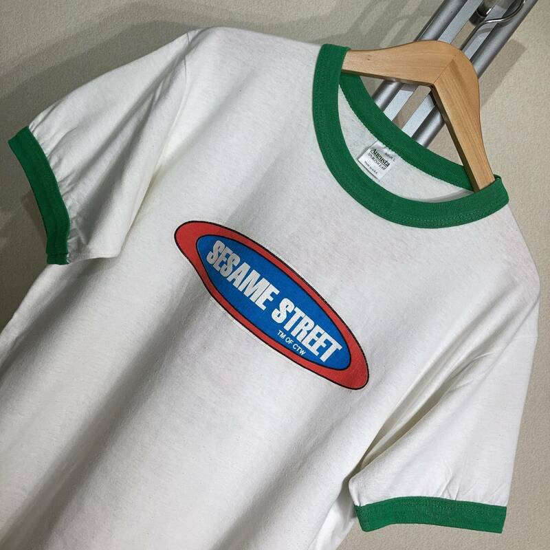 W603■USA製古着90s★セサミストリート/エルモ★白*緑/プリント★リンガーTシャツ■L