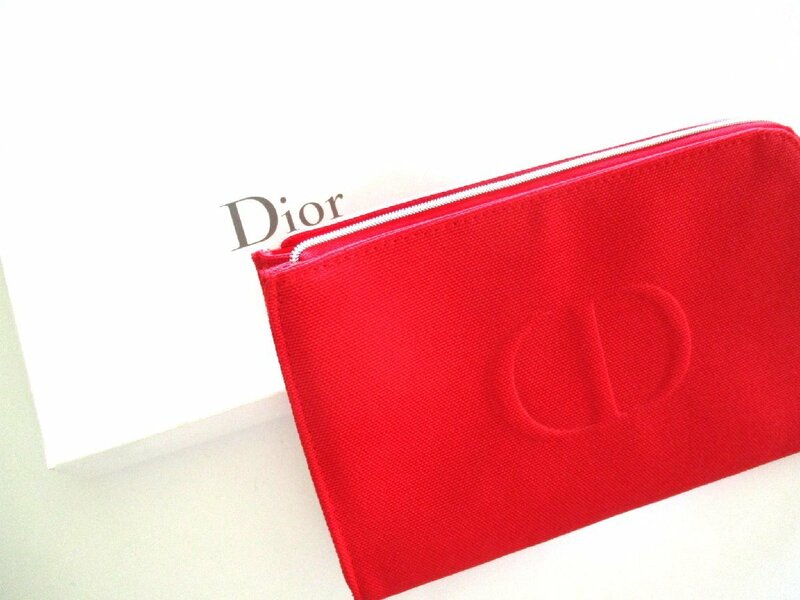 ★とちぎ屋！【Ｃｈｒｉｓｔｉａｎ Ｄｉｏｒ】クリスチャン・ディオール 鮮やかレッドカラー ポーチ 未使用品★