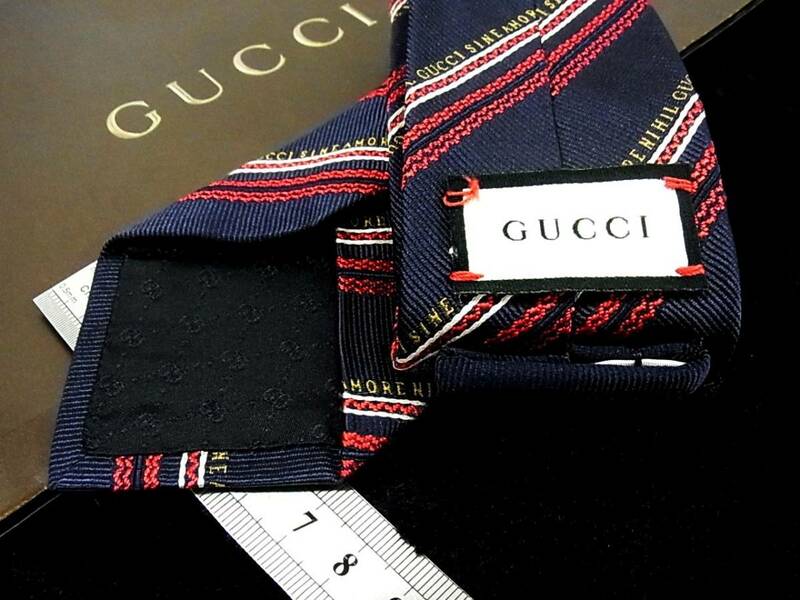 ♪:.*:1458【美品】新作 グッチ【GUCCI】【蜂ロゴ・ストライプ】ネクタイ★人気の細・ナロータイ