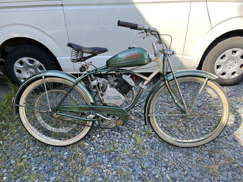 1948年 WHIZZER オリジナル車体 SCHWINNフレーム 自転車バイク　ビンテージ　ウィザー　アメリカ製　要整備