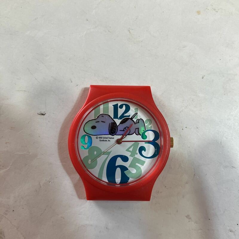 稼動品　腕時計　シチズン　スヌーピー　ビンテージ　女性用　WATER RESISTANT 美品