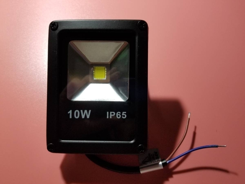 玄関灯・防犯灯・非常灯 DIY 電子工作用 明るいLED照明ライト投光器(10W) LED Flood Light