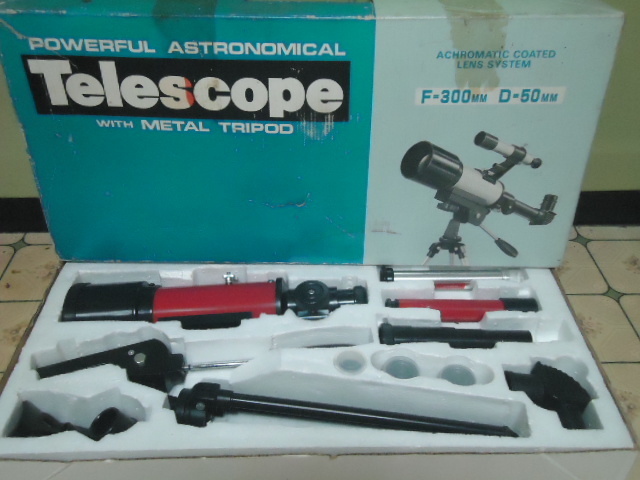 　（１）天体望遠鏡（F３００㎜・Ｄ-５０㎜）