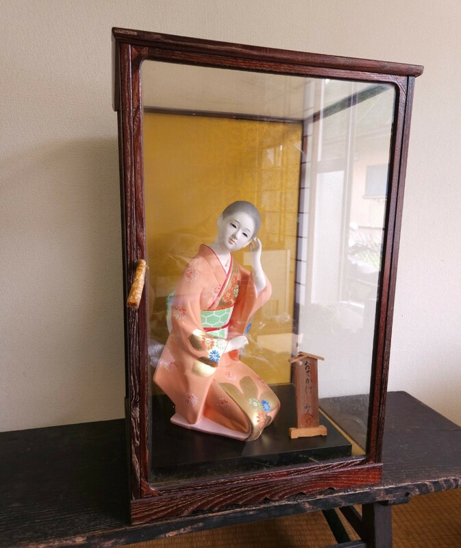 博多人形師 和人 作 「おでかけ」 美人物 着物の女性 日本人形 郷土玩具 伝統工芸 アンティーク ヴィンテージ レトロ インテリア 和人形