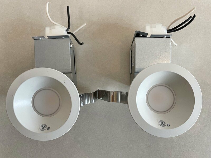 【大阪】大光電機(DAIKO) LED 照明器具2個/埋め込み型/DDL-8792YW/2022年製/通電済/モデルルーム設置使用品【RN0616-1】