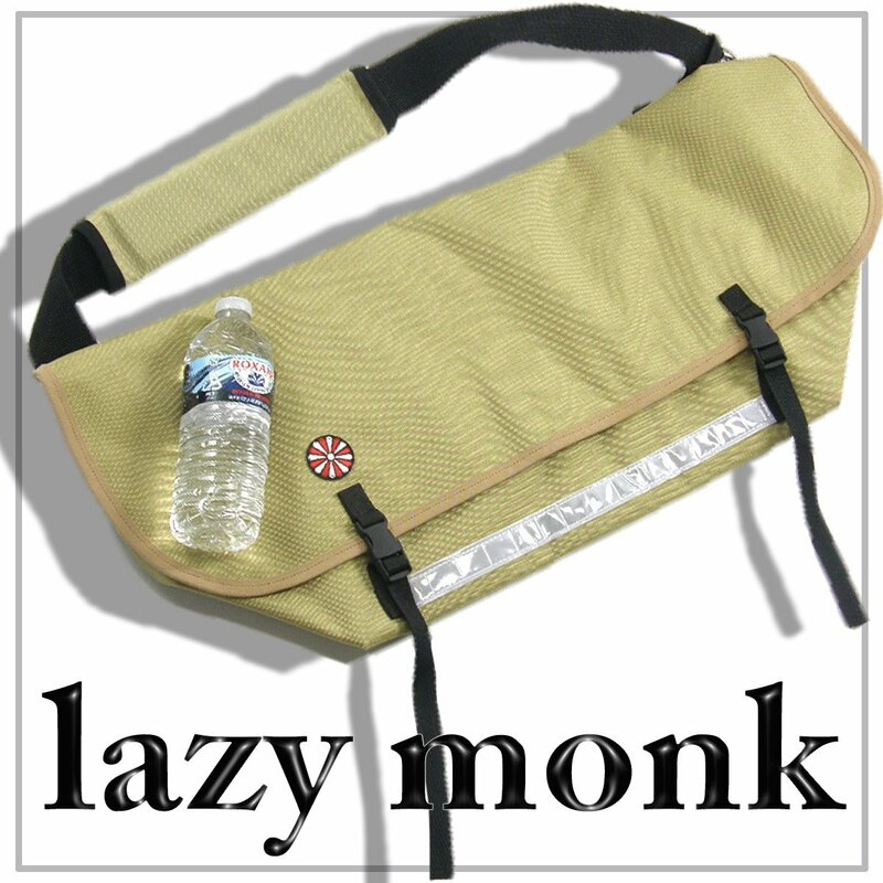 新品 アメリカ製 【LAZY MONK / レイジーモンク】別注 MONK KUKAI メッセンジャーバッグ L ベージュ カモ 定価4.6万 352962 大き目