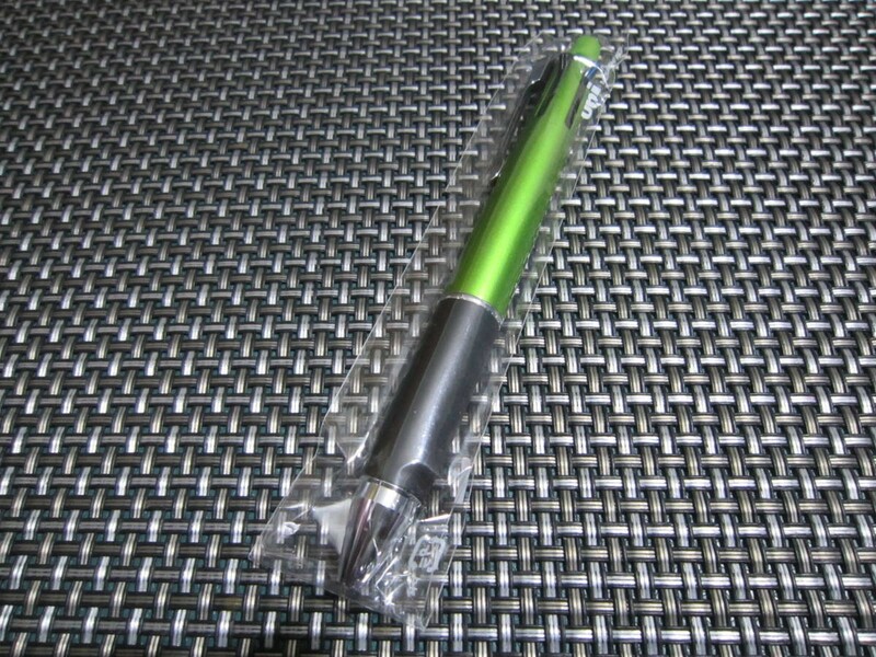 ☆必需品 新品未開封 三菱鉛筆 多機能ペン ジェットストリーム 0.7ボールペン 0.5シャープペン グリーン☆