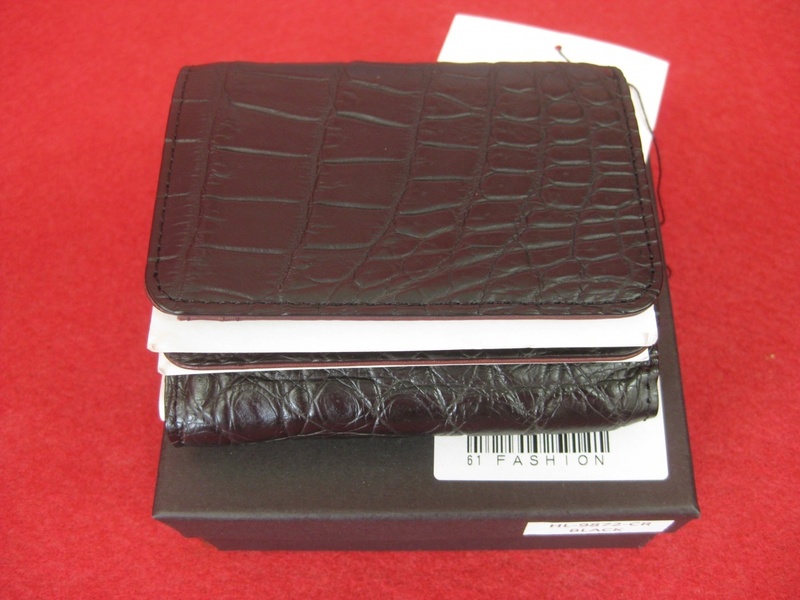 【ハッピー】未使用 Alumuco アルムコ 折財布 クロコ HL-9872-CR BLACK