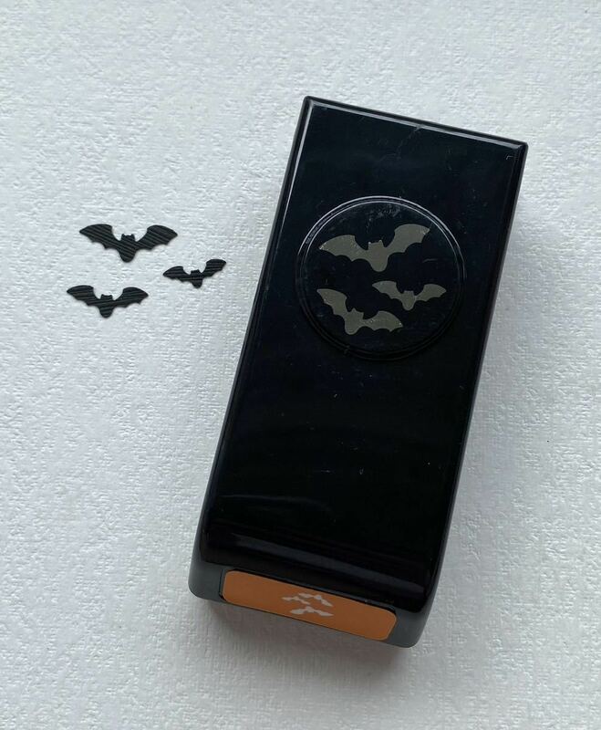 クラフトパンチ　EKサクセス　ミディアムサイズ　コウモリ　蝙蝠　激レア　パンチ　ハロウィン