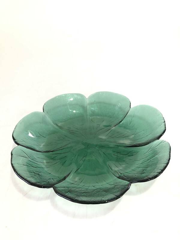 HB8383　 ガラス皿　盛り皿　グリーン　レトロ　花型