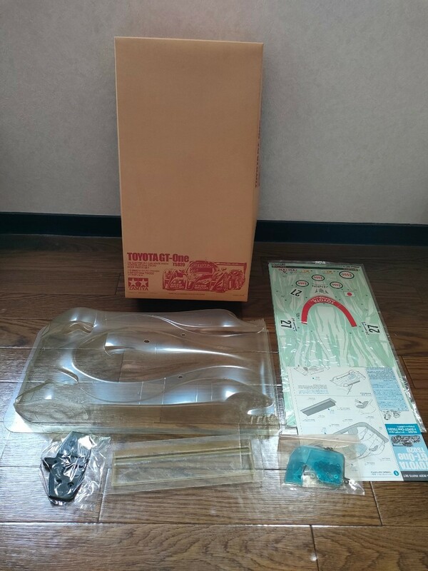好評！希少！激レア！タミヤ　TAMIYA TOYOTA GT-One TS020 BODY PARTS SET Spare Body Set 1/10 50824