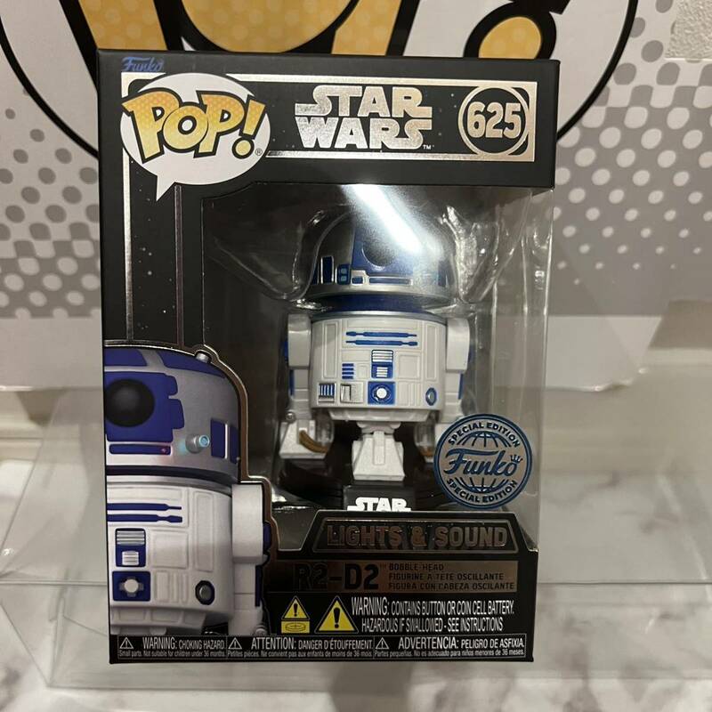 FUNKO POP! スターウォーズ　R2-D2　ライト&サウンド限定版