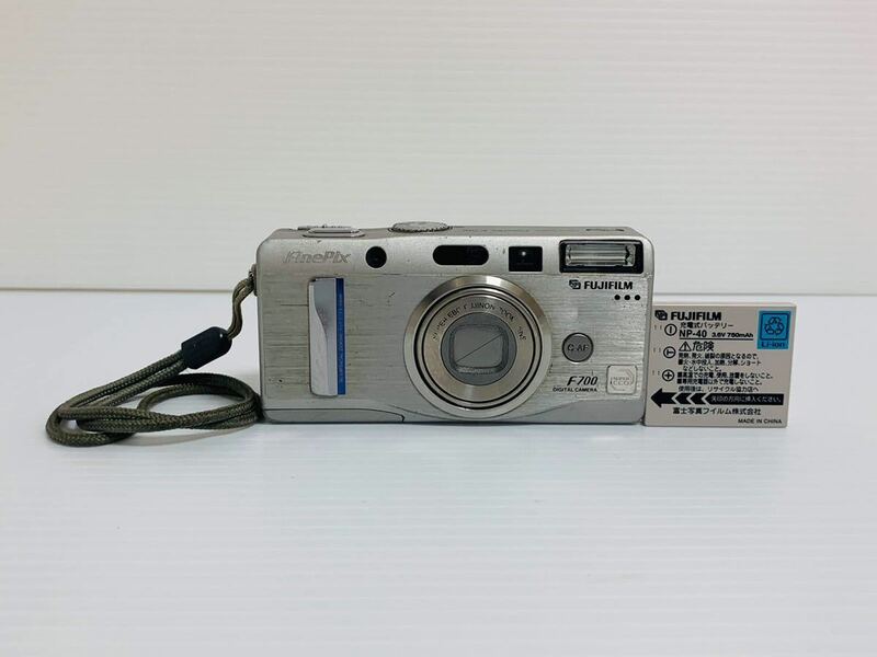 FUJIFILM フジフイルム FINEPIX F700コンパクトデジタルカメラ　動作確認済み バッテリー付き