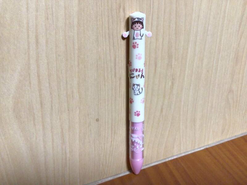 ⑧④新品★mimiペン まるにゃん 2色ボールペン 赤 黒 定価550円 同梱可♪ ちびまる子ちゃん 日本製