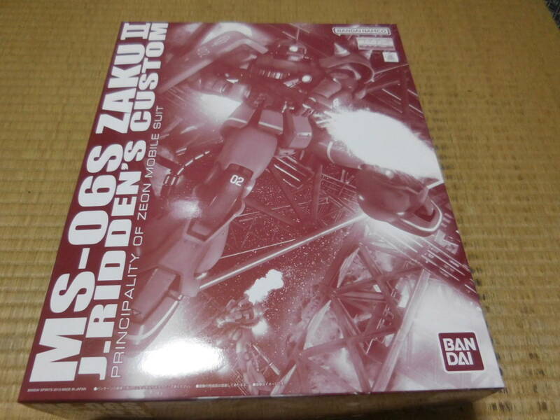 PGB863【中古】 1/100 MGシリーズ　～　MS-06S ジョニーライデン専用ザクⅡVer.2.0（プレミアムバンダイ）B