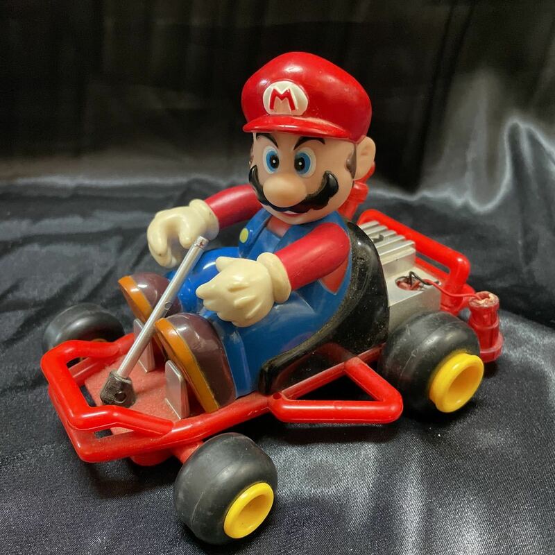 【マリオカート】マリオ 当時物 レーシングカー 動作未確認 おもちゃ 飾り Nintendo 任天堂
